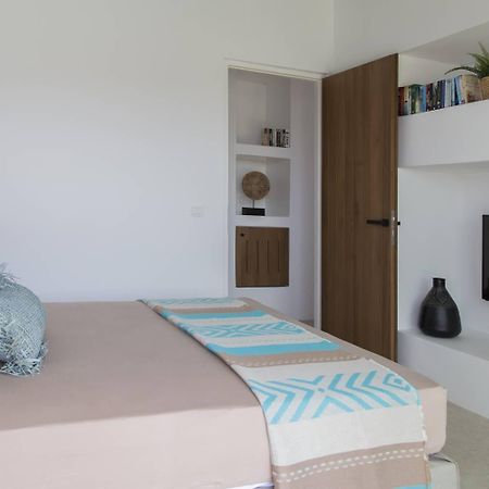 Hide Out Suites Mylopotas Kamer foto