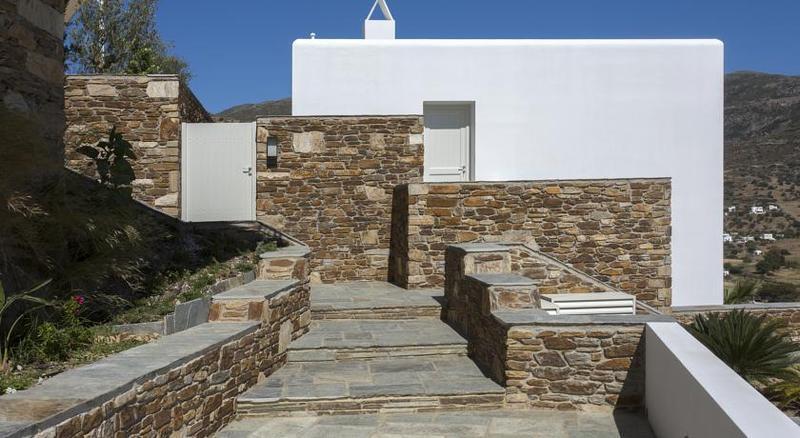 Hide Out Suites Mylopotas Buitenkant foto