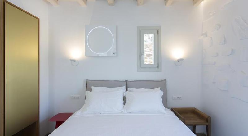 Hide Out Suites Mylopotas Buitenkant foto