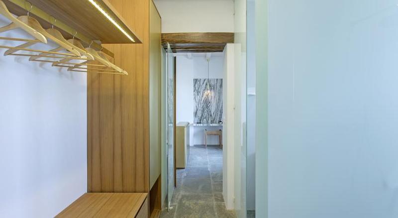 Hide Out Suites Mylopotas Buitenkant foto