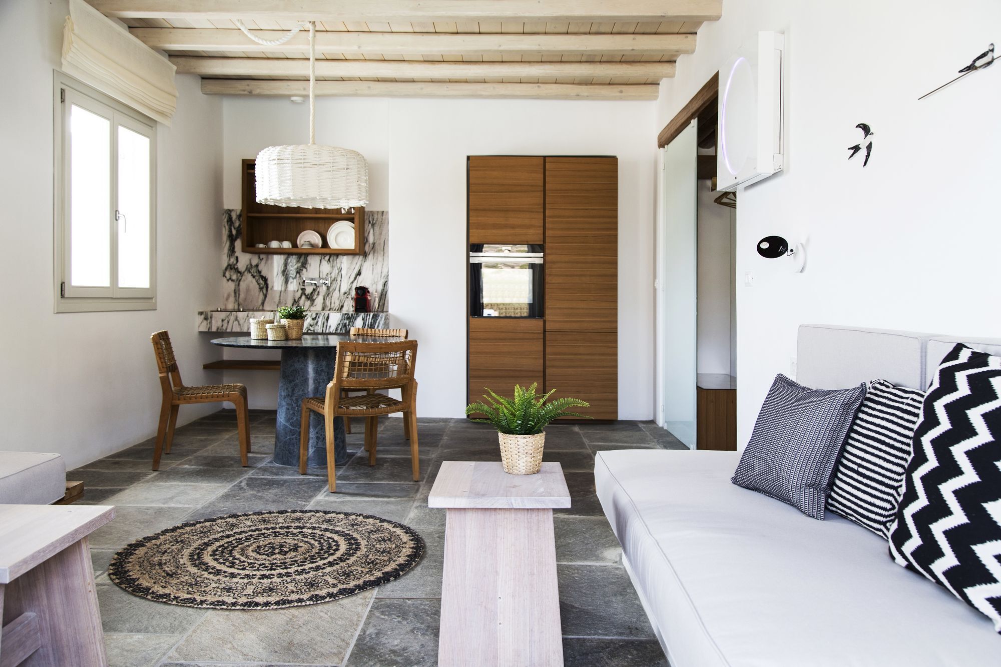 Hide Out Suites Mylopotas Buitenkant foto